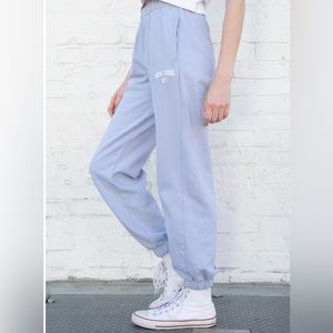 Brandy Melville One Size New York Jogger Sweatpants